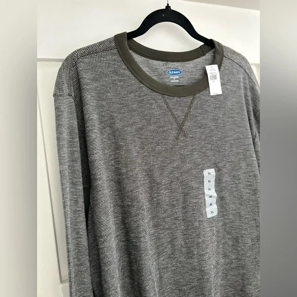 🌶️ *NWT* Old Navy Soft-Washed Shirt Adult XL. Crew Neck Long Sleeves Shirt Mens - Picture 5 of 6